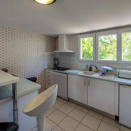 Lovely In Murviel-les-montpellie With Wifi Semesterbostad